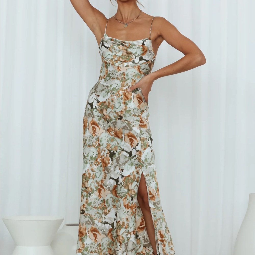 Hello Molly DAWN TALKS MIDI DRESS SAGE
